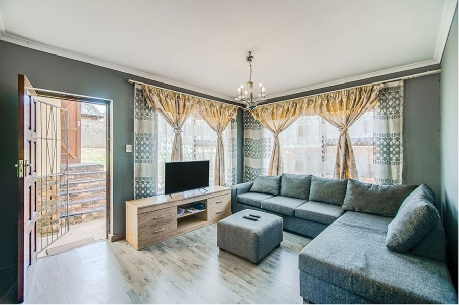 To Let 3 Bedroom Property for Rent in Kwamagxaki Eastern Cape